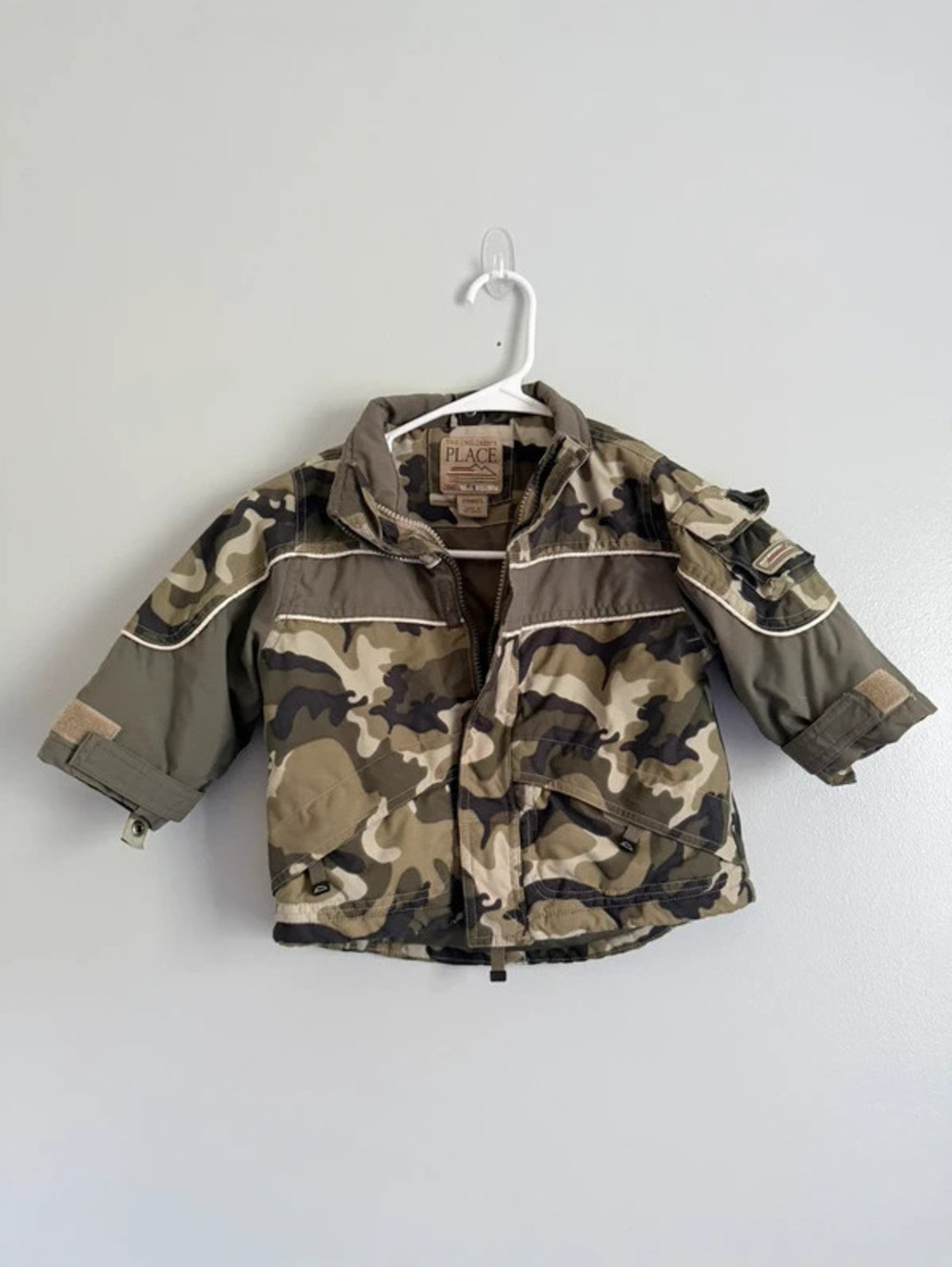 The Children’s Place 2009 Camo Thermolite Jacket 24M